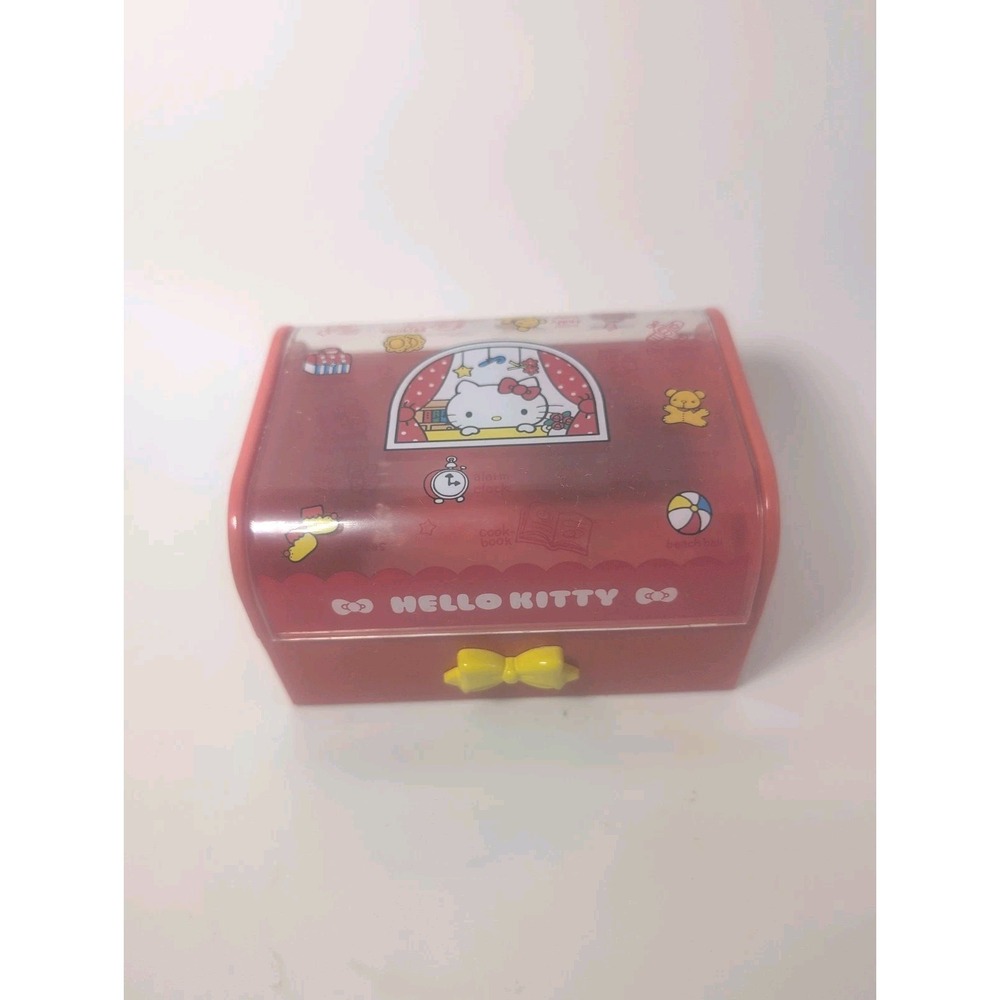 Sanrio Hello Kitty container box plastic accessory box